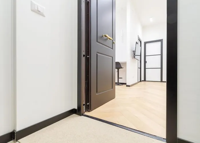 Daire Boutique Flat Steps From Duomo Milano